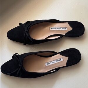 Manolo Blahnik Ballerimu Suede Bow Ballerina Flat Mules